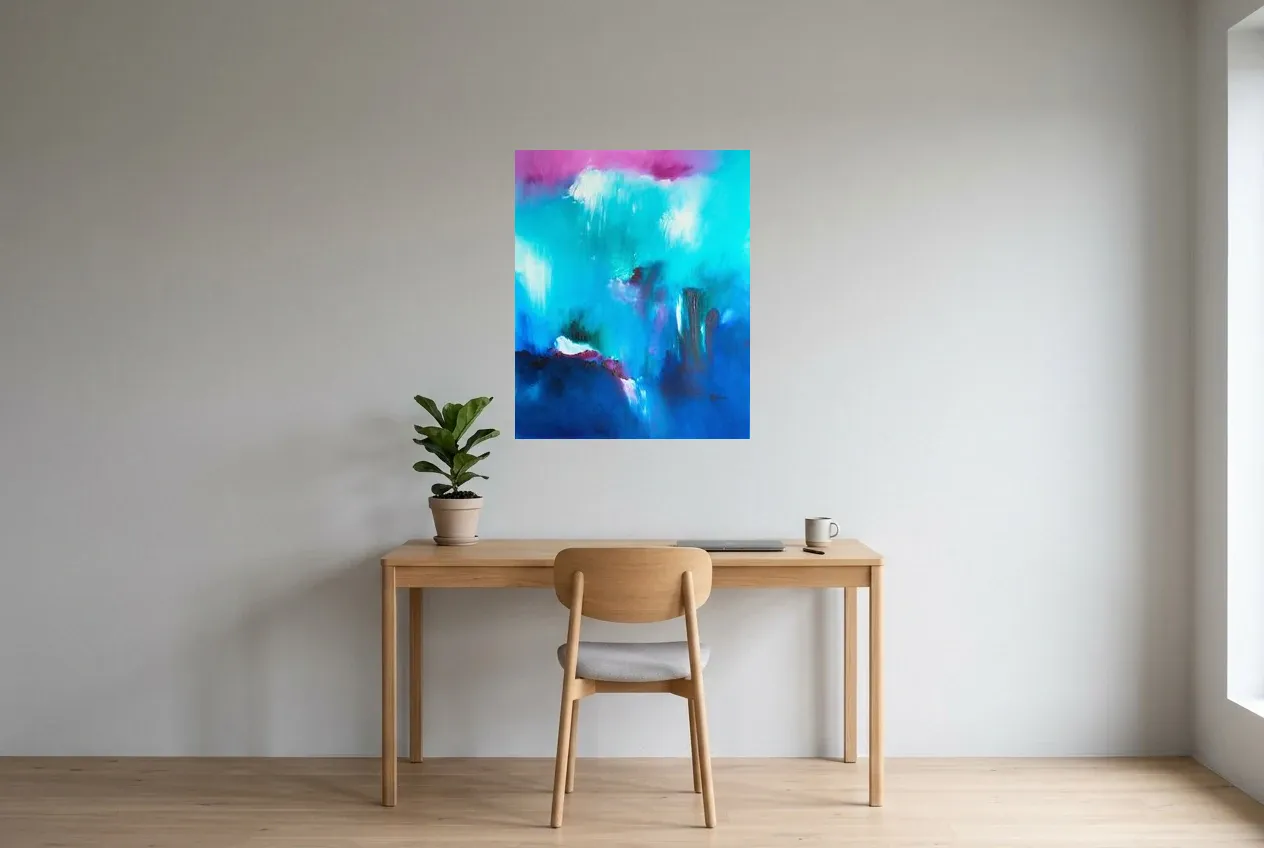 Tableau Abstrait Bleu 214 “Douceur”, peinture originale à l'huile par Régine Gardan, 65 × 80 cm, tableau bleu accroché dans un bureau