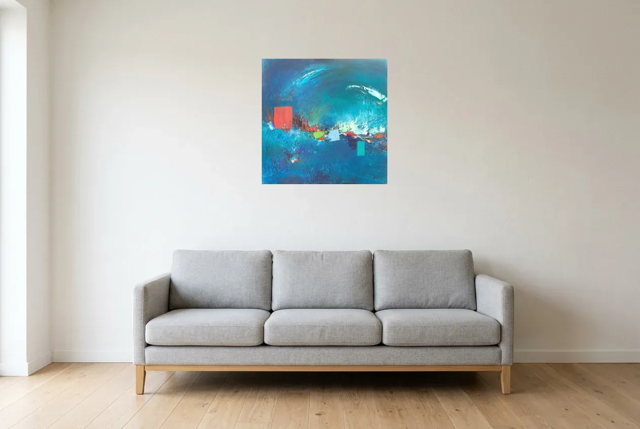 Tableau Abstrait Bleu 60 “Torrent De Mystères”, peinture originale à l'huile par Régine Gardan, 60 × 60 cm, tableau bleu accroché dans un salon