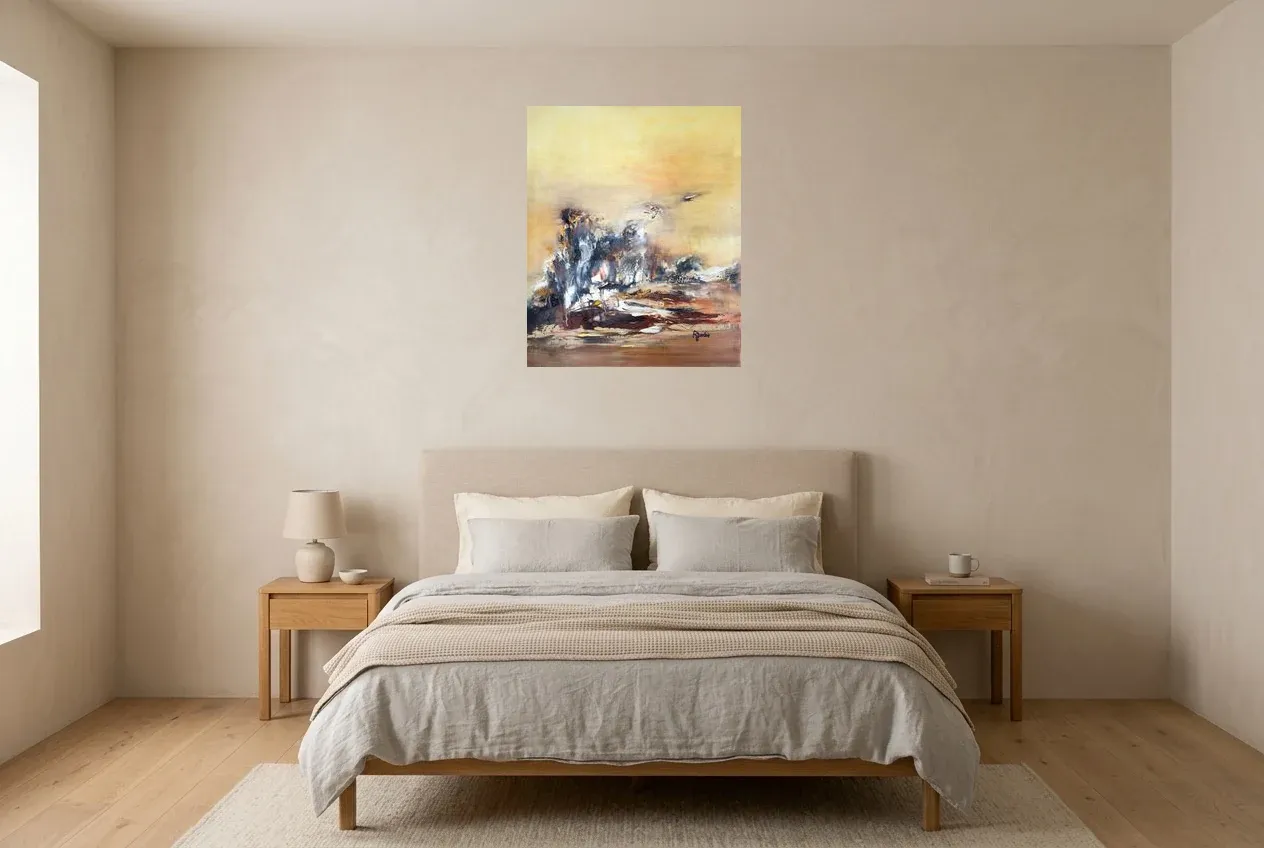 Tableau Abstrait Jaune 139 “Cap”, peinture originale à l'huile par Régine Gardan, 60 × 73 cm, tableau jaune accroché dans une chambre