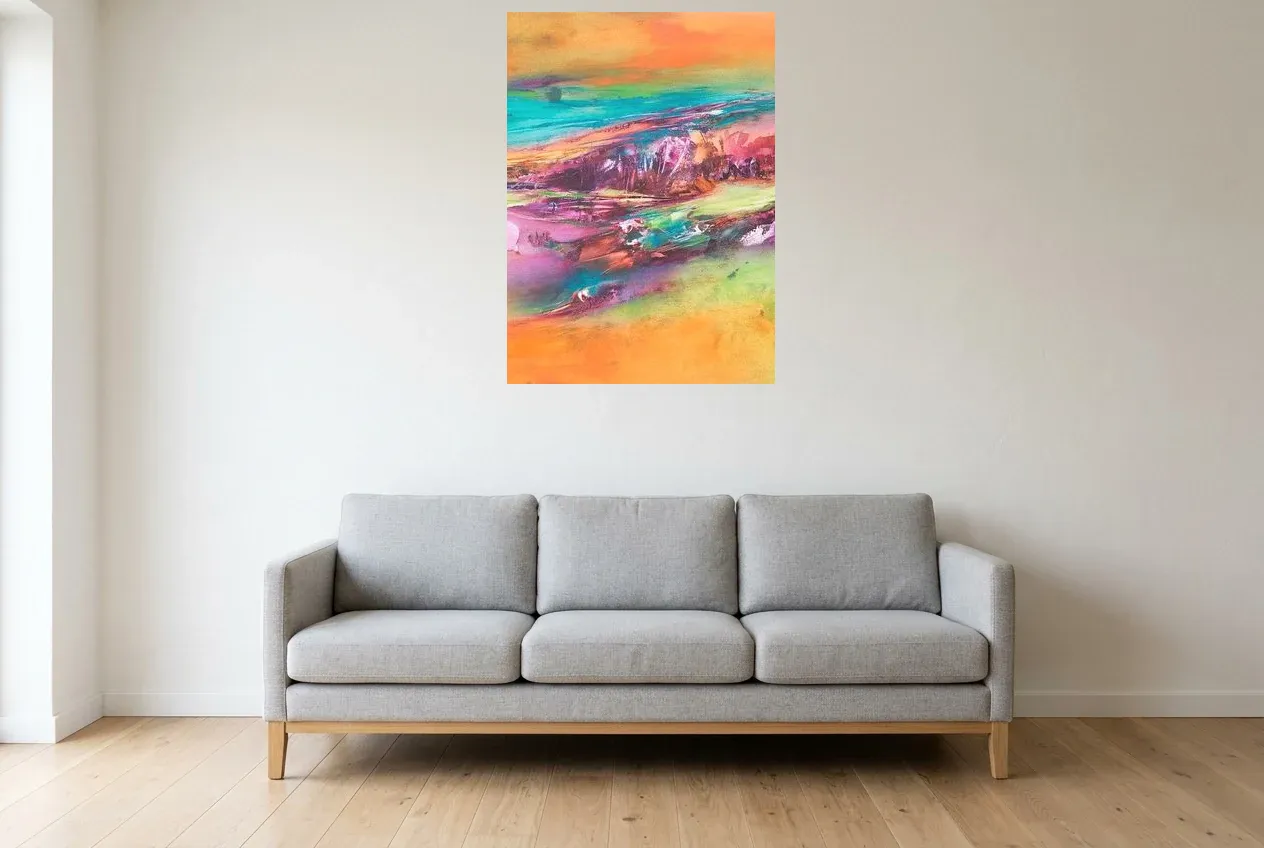 Tableau Abstrait Multicolore 116 “Montagne Des 7 Couleurs”, peinture originale à l'huile par Régine Gardan, 65 × 90 cm, tableau multicolore accroché dans un salon