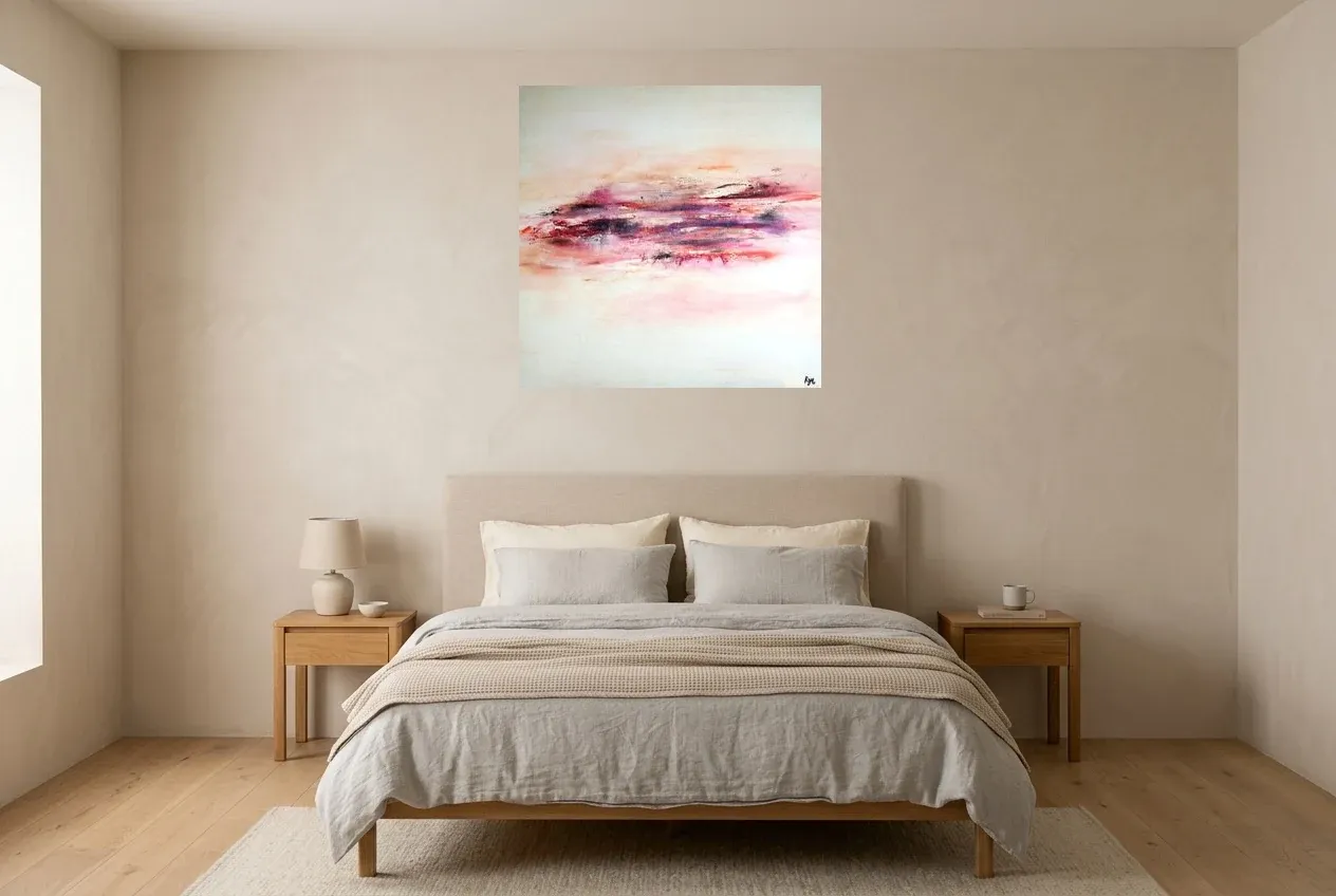 Tableau Abstrait Rose 196 “La Paix”, peinture originale à l'huile par Régine Gardan, 80 × 80 cm, tableau rose accroché dans une chambre
