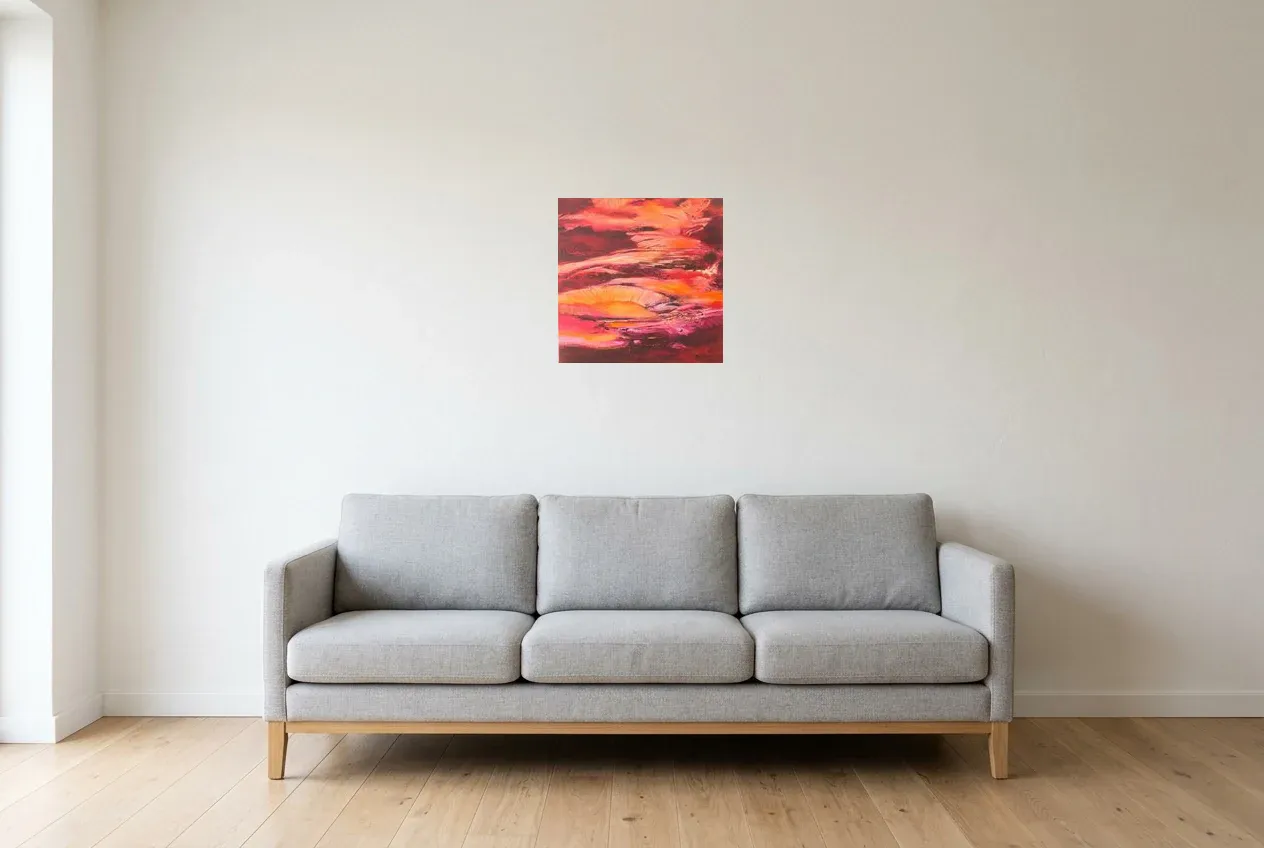 Tableau Abstrait Rouge 101 “Caverne”, peinture originale à l'huile par Régine Gardan, 40 × 40 cm, tableau rouge accroché dans un salon