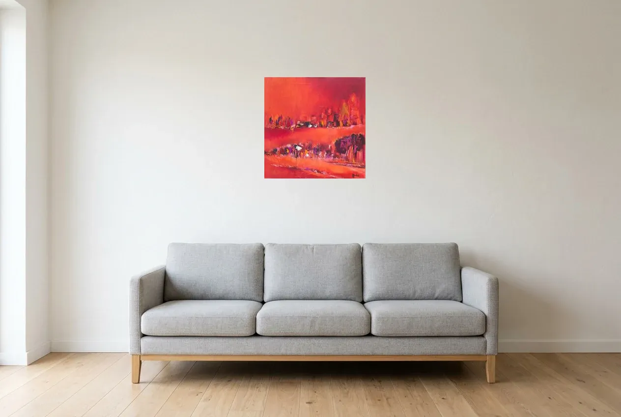 Tableau Abstrait Rouge 109 “Rivière”, peinture originale à l'huile par Régine Gardan, 50 × 50 cm, tableau rouge accroché dans un salon