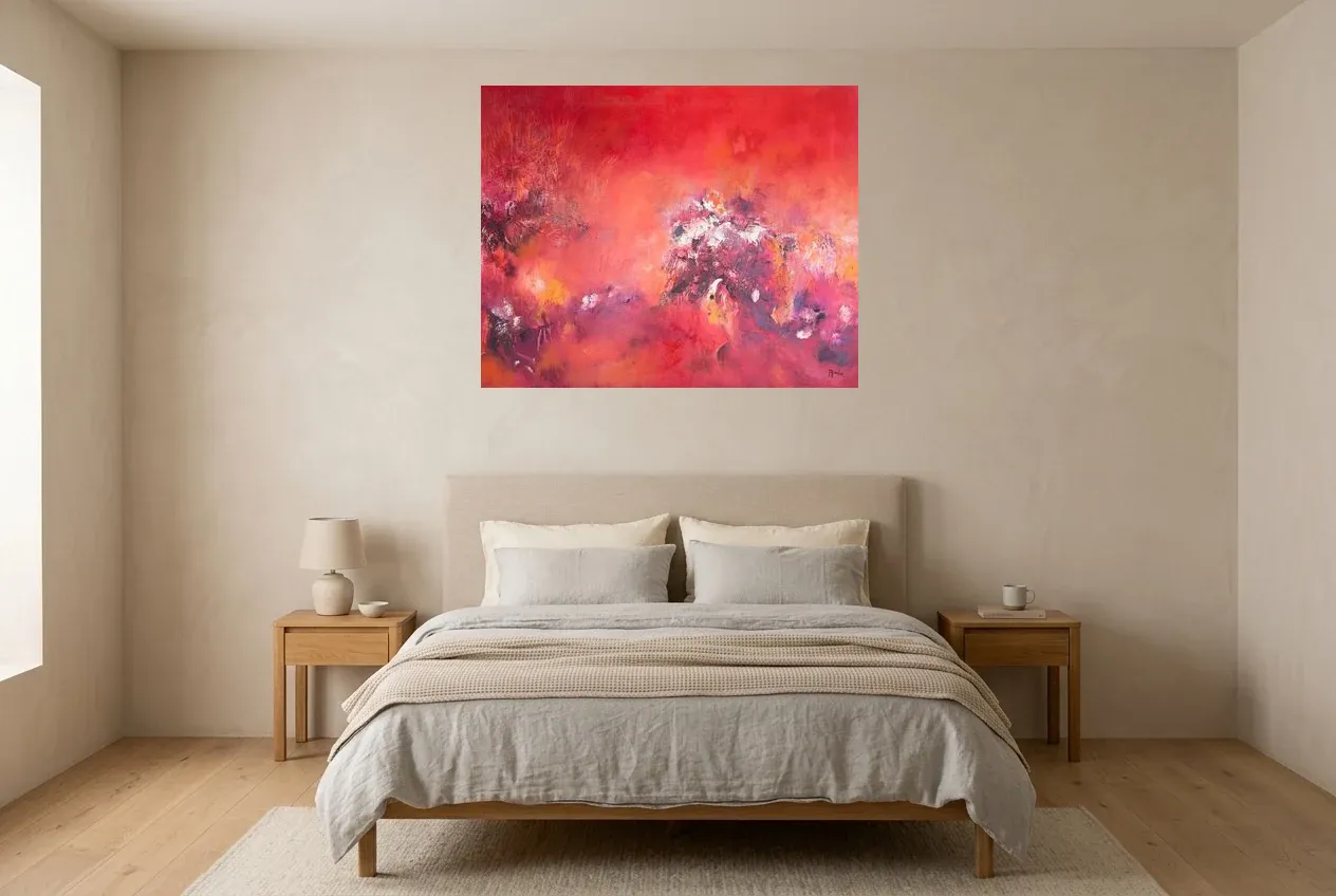 Tableau Abstrait Rouge 119 “Arbre de Vie”, peinture originale à l'huile par Régine Gardan, 100 × 80 cm, tableau rouge accroché dans une chambre