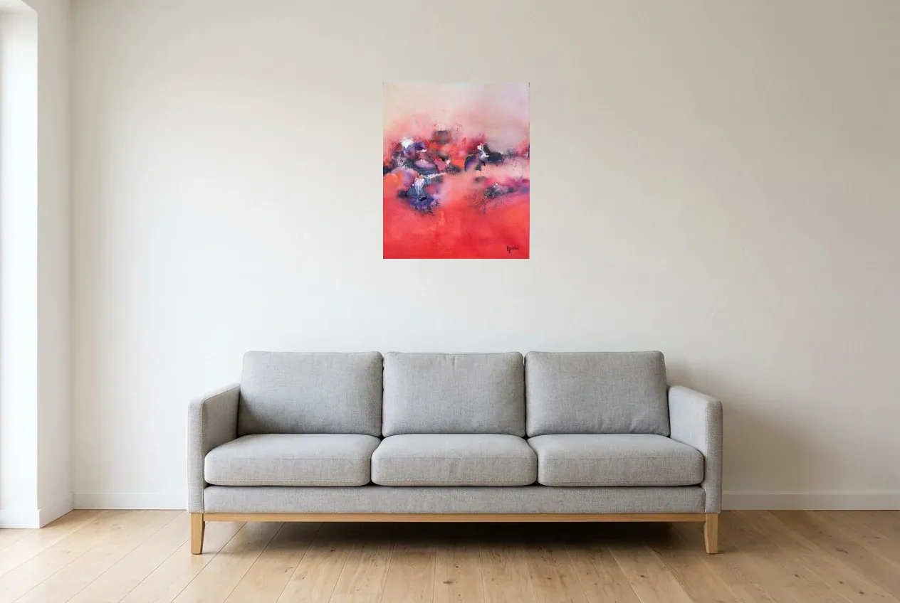 Tableau Abstrait Rouge 129 “Pensées”, peinture originale à l'huile par Régine Gardan, 50 × 60 cm, tableau rouge accroché dans un salon