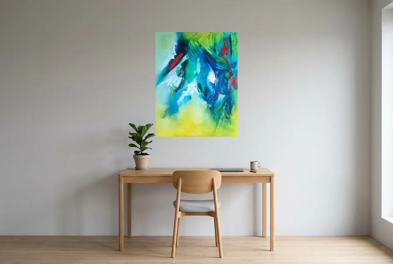 Tableau Abstrait Vert 134 “Électricité Végétal”, peinture originale à l'huile par Régine Gardan, 73 × 93 cm, tableau vert accroché dans un bureau