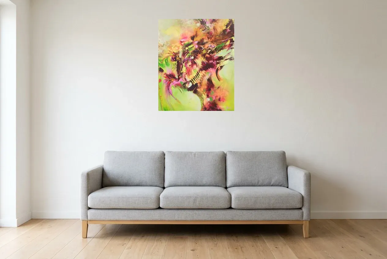 Tableau Abstrait Vert 90 “Arbre De Vie”, peinture originale à l'huile par Régine Gardan, 60 × 73 cm, tableau vert accroché dans un salon