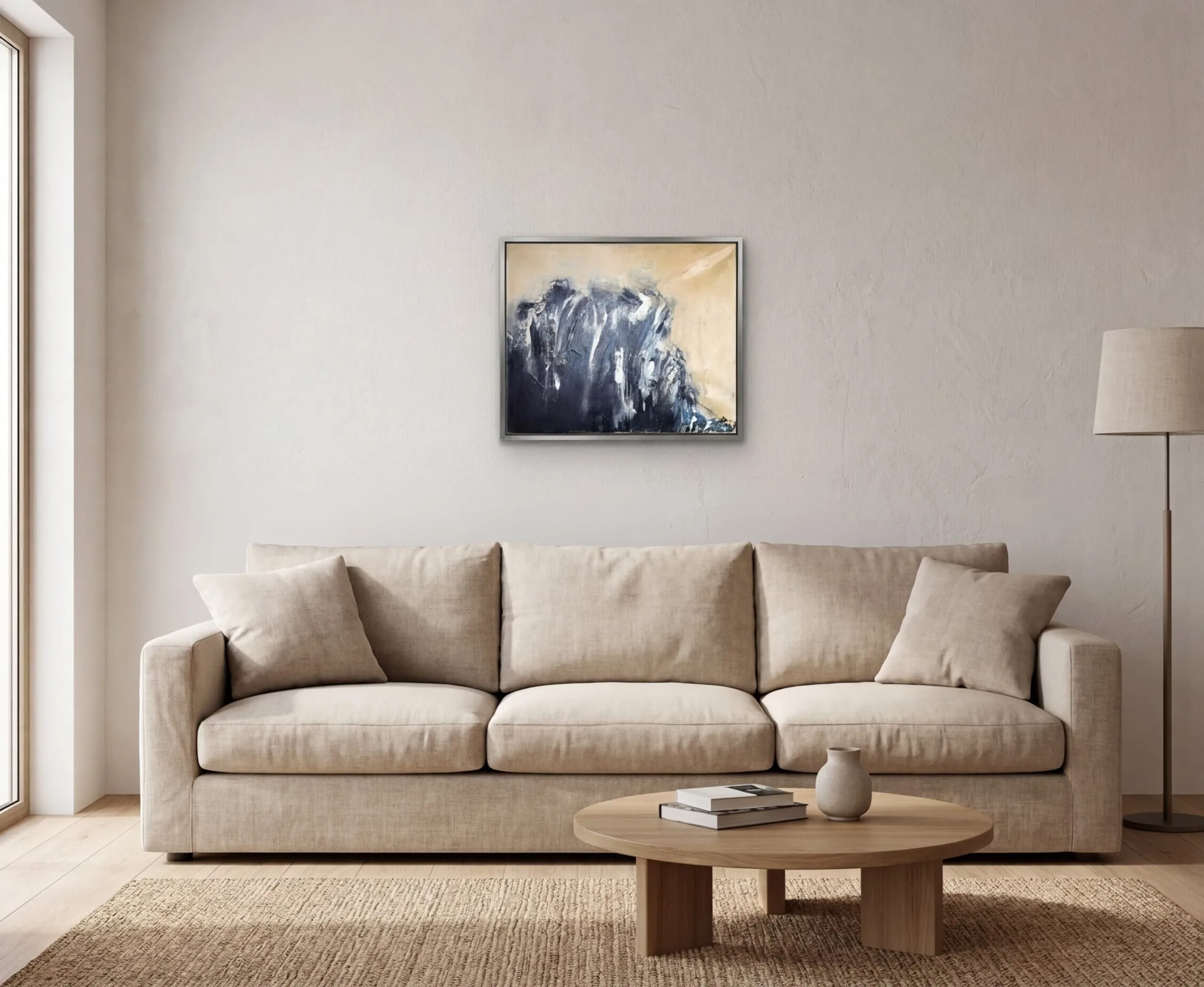 Tableau abstrait noir Onyx mis en scène dans un espace élégant
